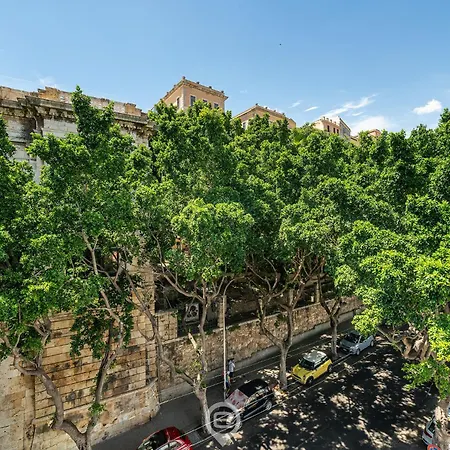Estay - Casa Valdes 23 * קליארי